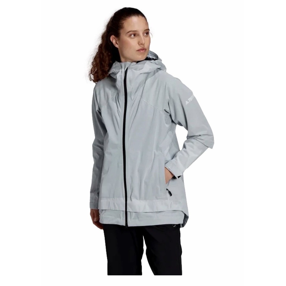 Adidas‎ Terrex Women's Waterproof Primeknit 2.5L Jacket, Size Medium, RAIN DRY